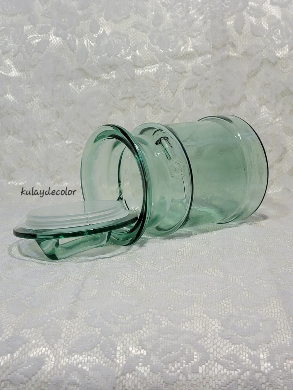 Vintage Green Glass Cookie Jar Canister Storage Jar w/ Lid Recycled Glass Style - Picture 16 of 16